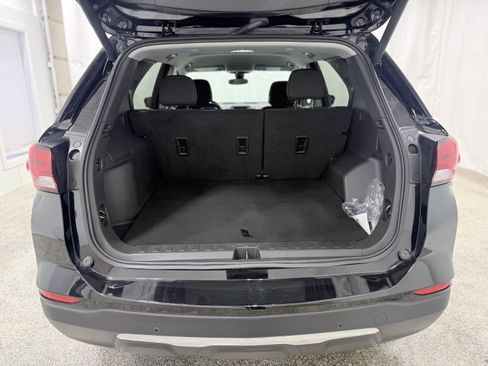 Certified 2023 Chevrolet Equinox LT image 10