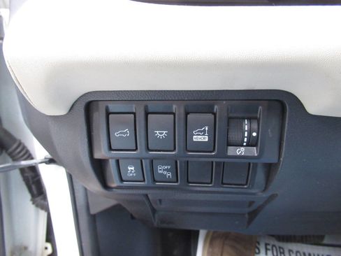 Used 2021 Subaru Ascent Touring image 21