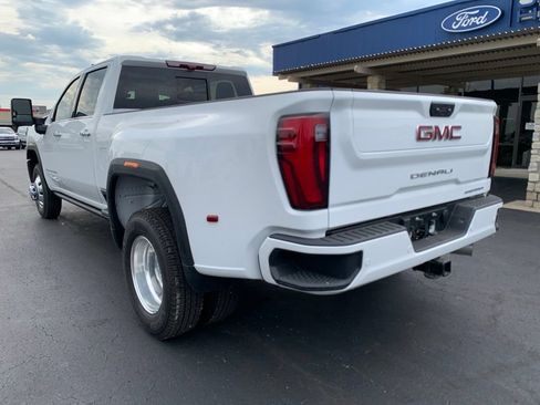 Used 2024 GMC Sierra 3500 Denali w/ Denali Reserve Package AWD/4WD image 10