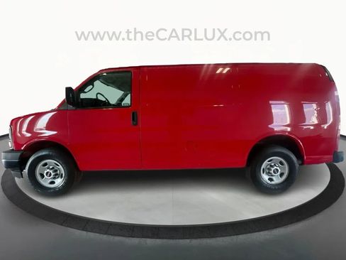 Used 2017 GMC Savana 3500 image 4