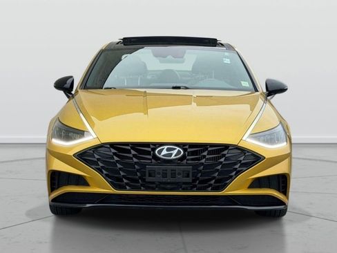 Used 2021 Hyundai Sonata SEL Plus w/ Tech Package FWD image 2
