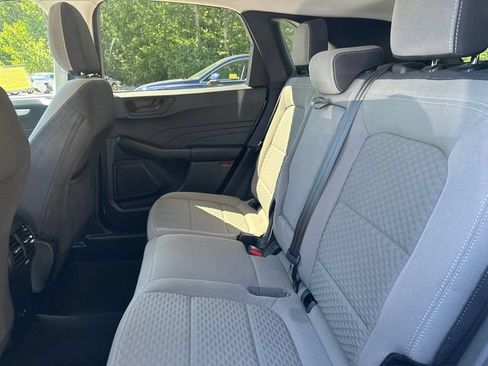 Used 2022 Ford Escape SE w/ Convenience Package AWD/4WD image 17