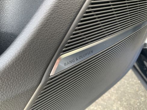 New 2026 Audi SQ8 Premium Plus image 24