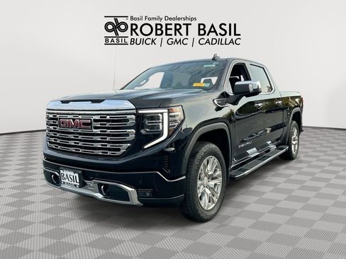 Used 2024 GMC Sierra 1500 Denali w/ Technology Package AWD/4WD image 1