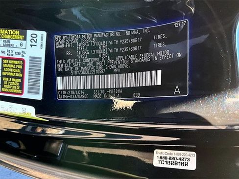 Used 2018 Toyota Sienna XLE Premium image 18