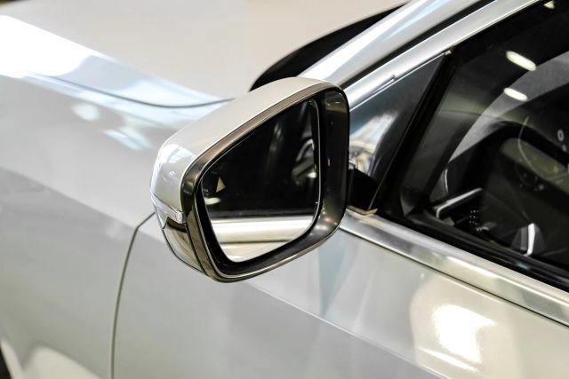 Used 2020 BMW 330i Sedan w/ Convenience Package RWD image 44