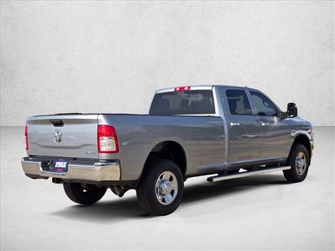 Used 2024 RAM 2500 Tradesman w/ Chrome Appearance Group AWD/4WD image 5