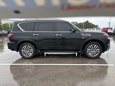 Used 2021 Nissan Armada SL w/ Captain's Chairs Package RWD image 6
