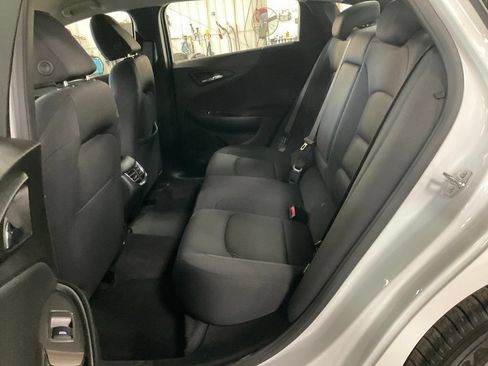 Used 2025 Chevrolet Malibu LT FWD image 27