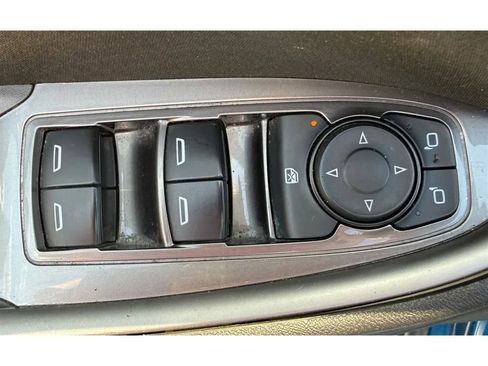 Used 2019 Chevrolet Malibu LS FWD image 25