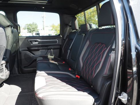 Used 2023 RAM 1500 Big Horn AWD/4WD image 14