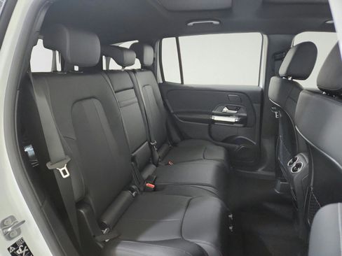 Certified 2026 Mercedes-Benz GLB 250 image 21