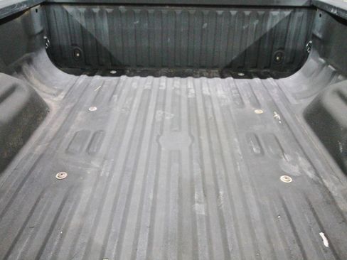 Used 2016 Ford F250 Platinum w/ FX4 Off-Road Package image 10