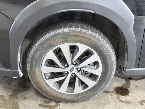 Used 2024 Subaru Outback Premium AWD/4WD image 15