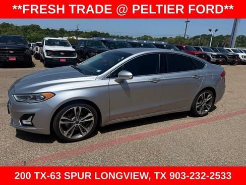 Used 2020 Ford Fusion Titanium FWD image 5
