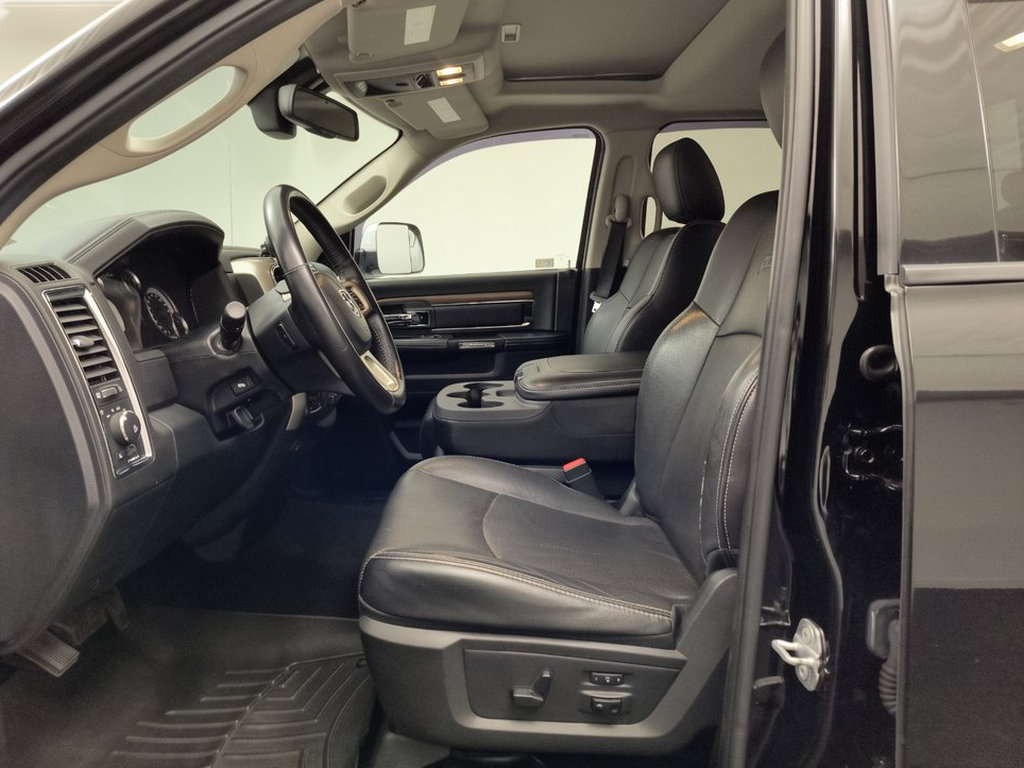 Used 2014 RAM 1500 Laramie AWD/4WD image 5
