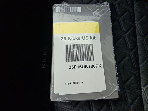 Certified 2025 Nissan Kicks SV image 25