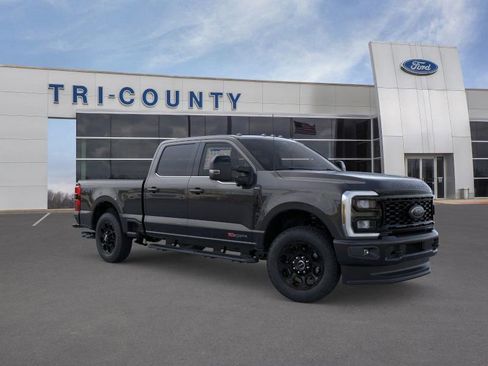New 2026 Ford F350 Lariat w/ Black Appearance Package image 7