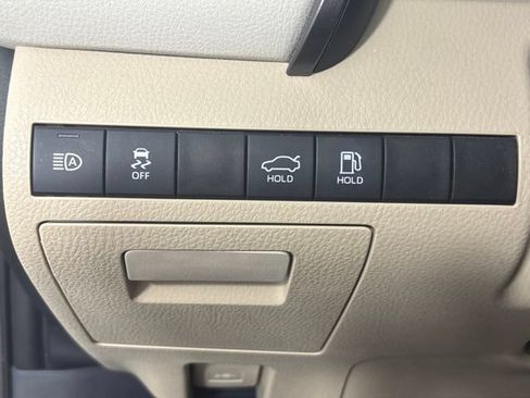 Used 2023 Toyota Camry LE FWD image 15