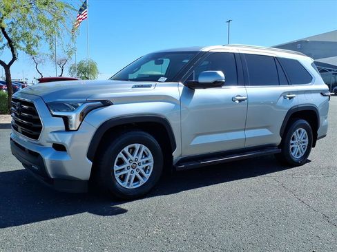 Used 2023 Toyota Sequoia SR5 w/ SR5 Premium Package image 2