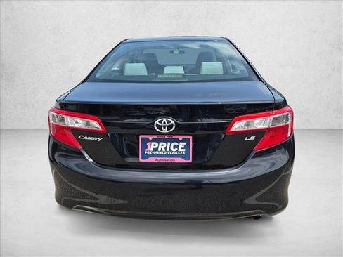 Used 2012 Toyota Camry LE FWD image 5
