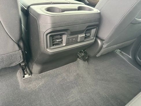 Used 2021 Chevrolet Silverado 1500 LT Trail Boss w/ Convenience Package II image 7