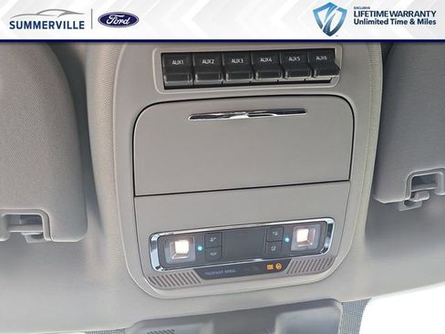 New 2026 Ford F250 Lariat w/ FX4 Off-Road Package image 32