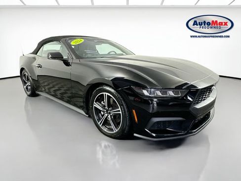 Used 2024 Ford Mustang Premium RWD image 31