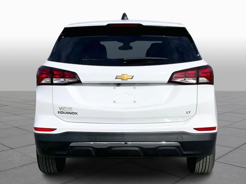 Used 2023 Chevrolet Equinox LT w/ LPO, Floor Liner Package image 5
