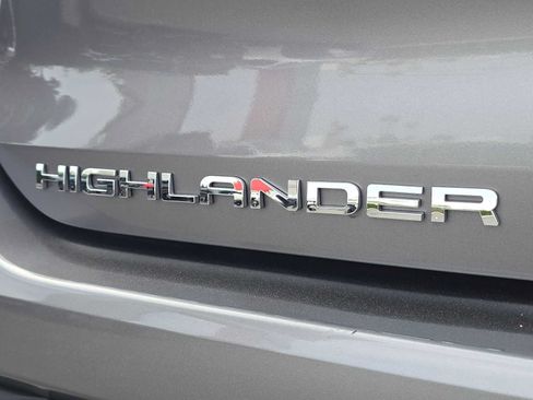 Used 2026 Toyota Highlander XLE AWD/4WD image 15