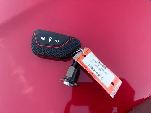 Used 2022 Volkswagen GTI Autobahn image 29