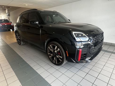 Used 2025 MINI Cooper Countryman John Cooper Works w/ Comfort Package Max AWD/4WD image 3