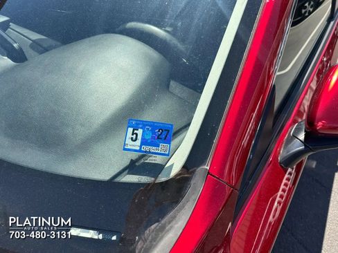 Used 2019 MAZDA MAZDA3 Sedan FWD image 8