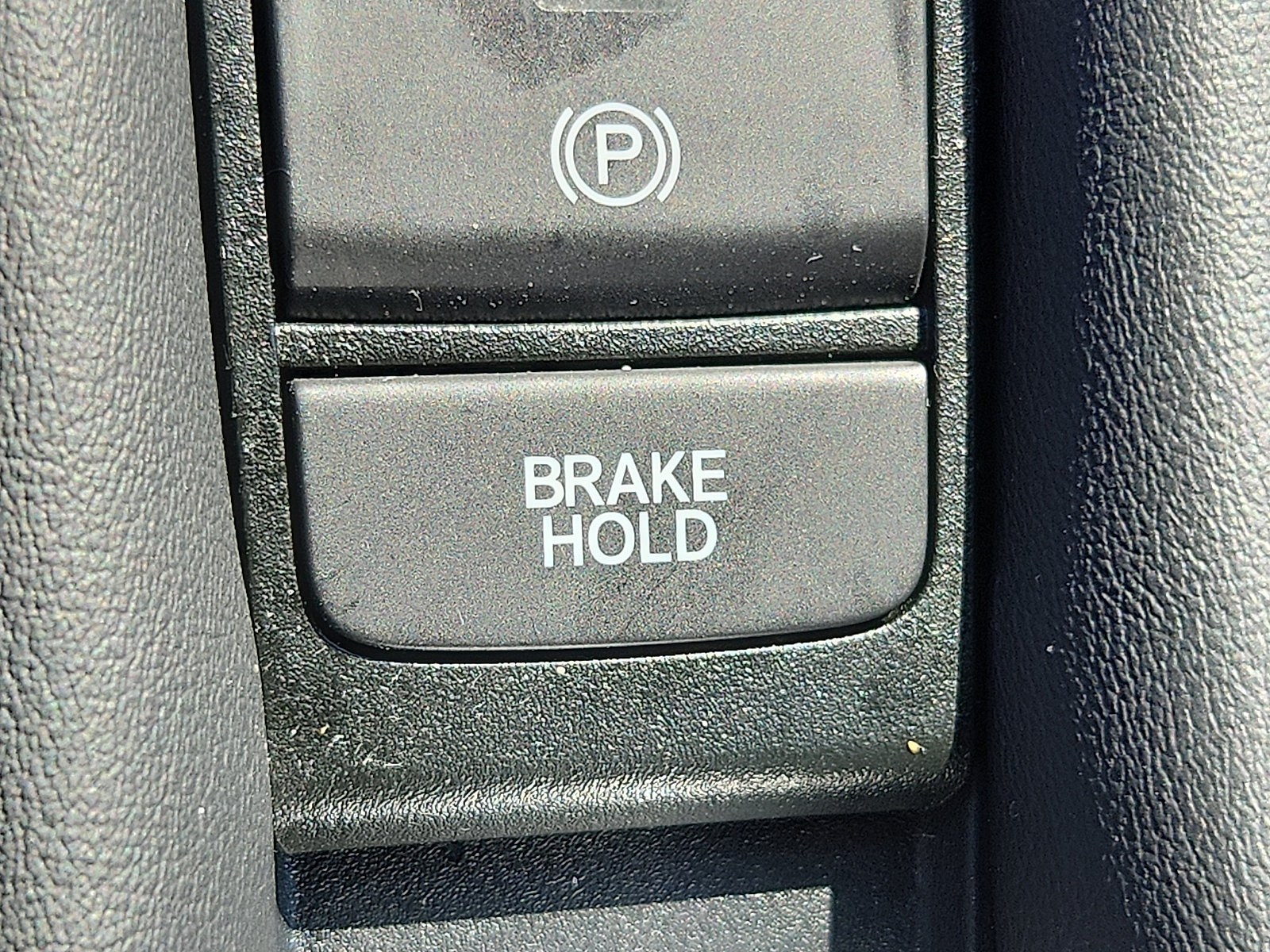 Used 2025 Honda HR-V EX-L image 26