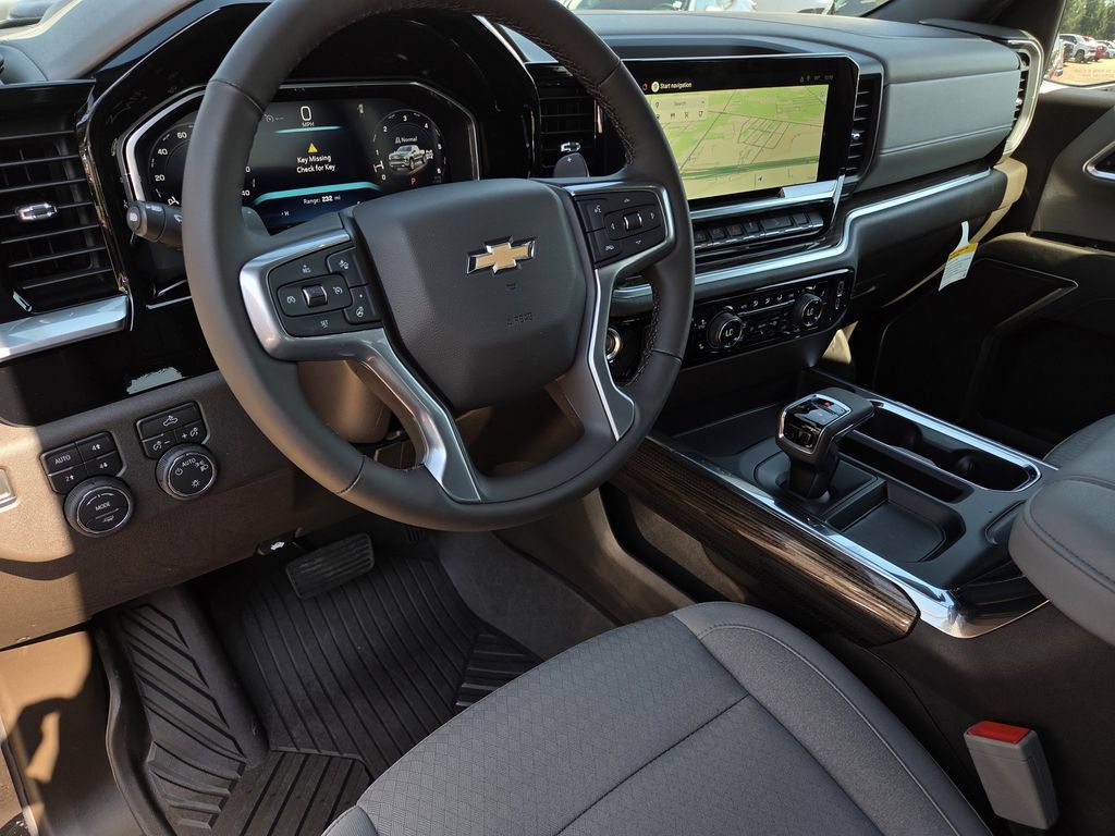 New 2026 Chevrolet Silverado 1500 LT w/ Z71 Off-Road Package AWD/4WD image 31