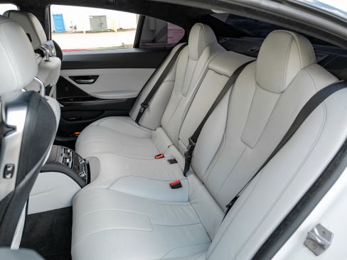 Used 2015 BMW M6 Gran Coupe Gran Coupe image 36