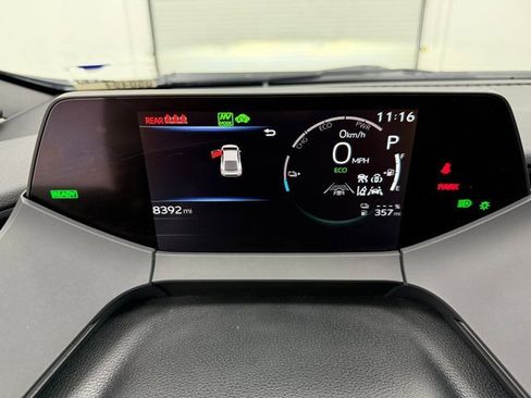 Used 2025 Toyota Prius Plug-In Hybrid w/ Limited Premium Package image 16