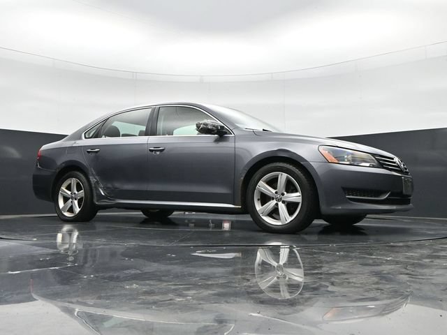 Used 2012 Volkswagen Passat 2.5 SE FWD image 42