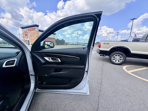 Used 2015 GMC Terrain Denali w/ Cargo Package FWD image 30