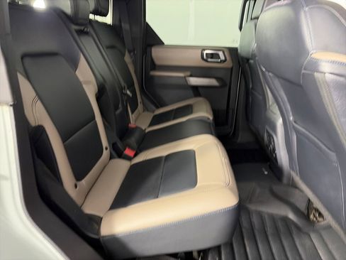 Used 2023 Ford Bronco Wildtrak AWD/4WD image 31