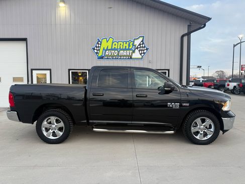 Used 2019 RAM 1500 Big Horn image 7