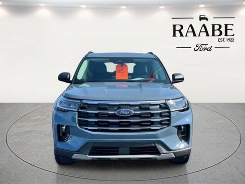 Used 2026 Ford Explorer Active w/ Active Comfort Package AWD/4WD image 7