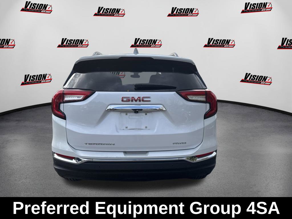 Used 2023 GMC Terrain SLT AWD/4WD image 4