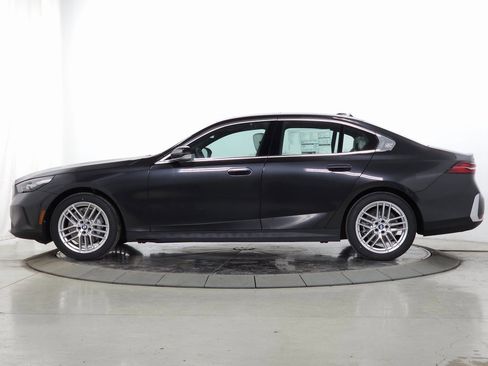 Certified 2025 BMW 530i xDrive 530i xDrive image 4