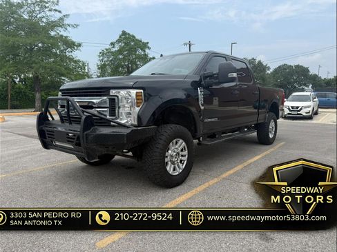 Used 2019 Ford F250 XL w/ STX Appearance Package AWD/4WD image 3