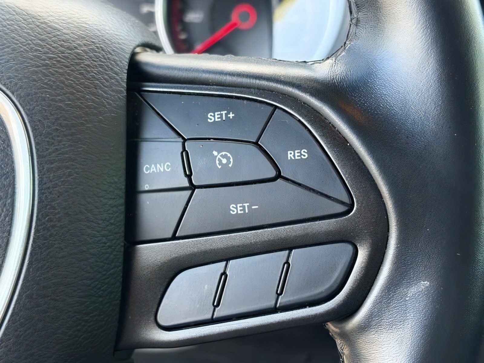 Used 2023 Dodge Charger SXT RWD image 21