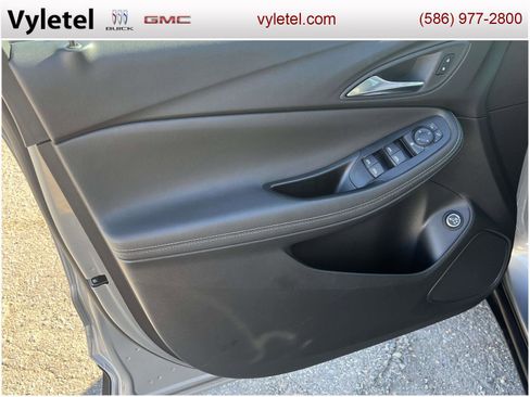Certified 2023 Buick Encore GX Select image 15