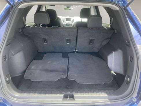 Used 2023 Chevrolet Equinox LS w/ LS Convenience Package FWD image 16