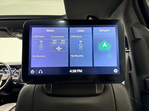 Used 2021 GMC Yukon Denali w/ Denali Premium Package image 27