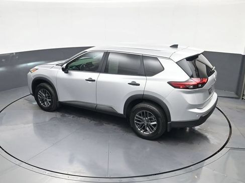 Certified 2025 Nissan Rogue S FWD image 27